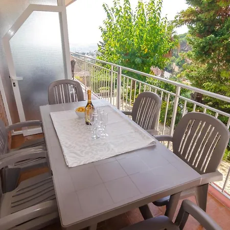 Club Villamar - Briana Λορέτ Ντε Μαρ