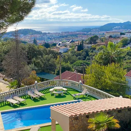 ヴィラ Club Villamar - Briana